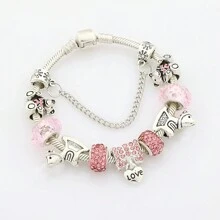 Pulseira de pingente de coração de cristal rosa, com contas de cavalo e urso em tom prateado, presente de joia feminina