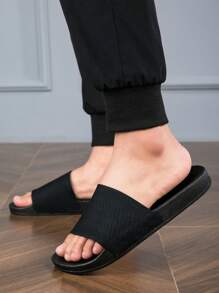 2024 New Men's Mesh Soft Bottom Casual Slippers, Outdoor Casual Walking Style - Black - View 3