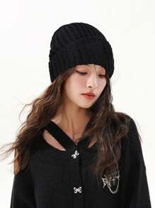 Dicke gestrickte Damenmütze, Lässig, eleganter vintage Streetwear Stil, Polyester, warm, winddicht, einfarbig, passend für Herbst und Winter, auch für Halloween