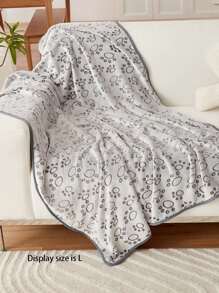 Pets Blanket Paw Print With Anti-Slip Design All Seasons Soft Warm Puppy Pet Blanket Small Medium Large Dogs Cats Pet Accessories