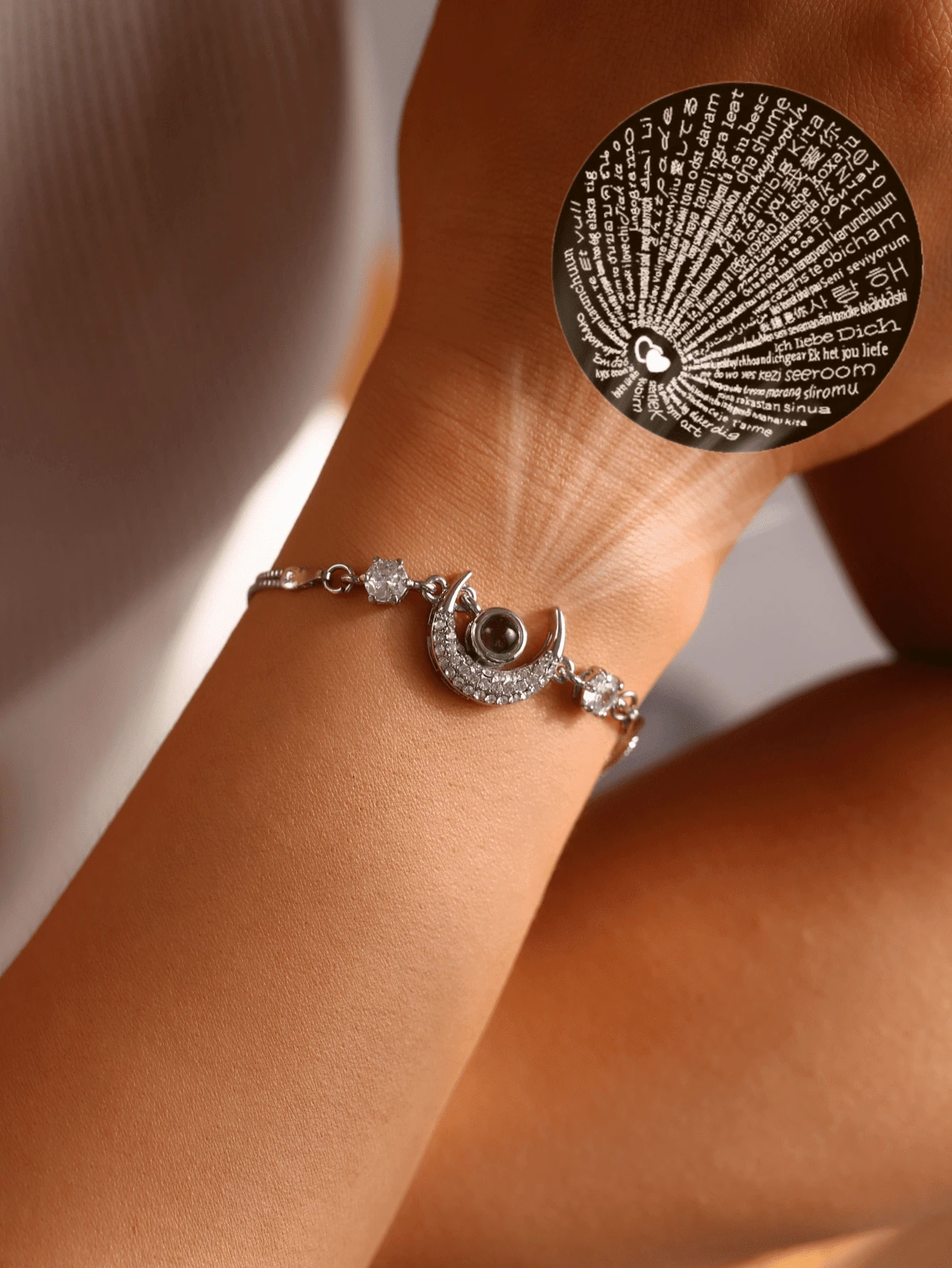 1 chiếc vòng tay đính đá hình mặt trăng, Vòng tay thời trang hình mặt trăng lãng mạn cá nhân hóa I Love You bằng 100 ngôn ngữ, Quà tặng cho bạn gái - Màu Bạc Cổ - Xem 1