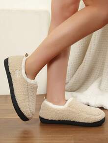 Women's Thick Thermal Lined Warm House Slippers, Non-Slip Indoor Plush Shoes For Autumn & Winter - Beige - View 2