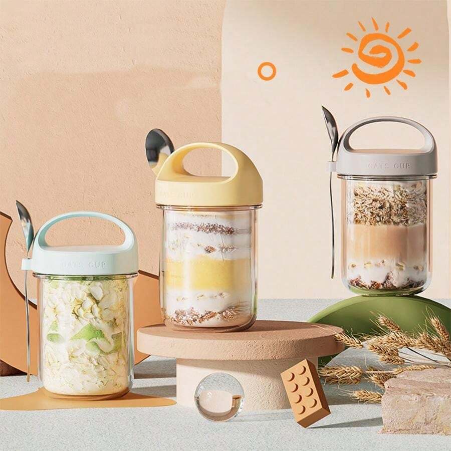 Transparent Granola Mug With Lid Comes With A Spoon And Does Not Leak