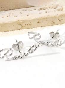 1 paire de boucles d'oreilles à tige personnalisées avec nom, boucles d'oreilles personnalisées à l'écriture manuscrite, boucles d'oreilles en acier inoxydable avec texte personnalisé en cursive. Cadeau d'anniversaire, de Saint-Valentin, de demoiselle d'honneur, de Noël, de fête des mères