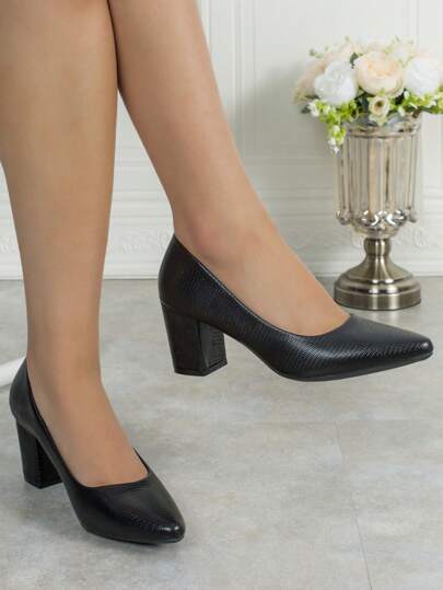 Höst/Vinter 2025 Moderna Mångsidiga Damskor Spetsig Tå Fräsch Stil Grov Klack Bekväma Halkfria Andningsbara Högklackade Skor, Eleganta, Dampumps, Eleganta