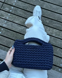 Crochet Handbag With Crossbody Strap - trái cam - Xem 5