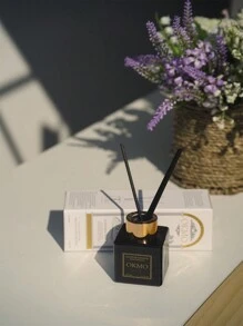 一個植物的無火藤條香薰精油禮品50ml -薰香廁所除臭-香氛瓶裝飾-家用臥室內擺件-居家香氛-持久留香舒緩-空氣清新劑-禮物禮盒伴手禮-酒店房間衣櫃-煙雨百合-多香味可選-梔子花香-晴時雪松-玫瑰莊園花香-白茶花香-小蒼蘭花香 - 小蒼蘭 - 查看 1