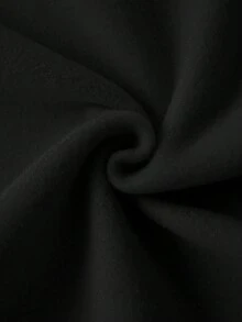 個性化禮物，客製化女款圓領衛衣。可添加家庭與自拍照進行客製印花。休閒黑色冬季服飾，適合嘉年華與秋季穿著 - 黑色 - 查看 5