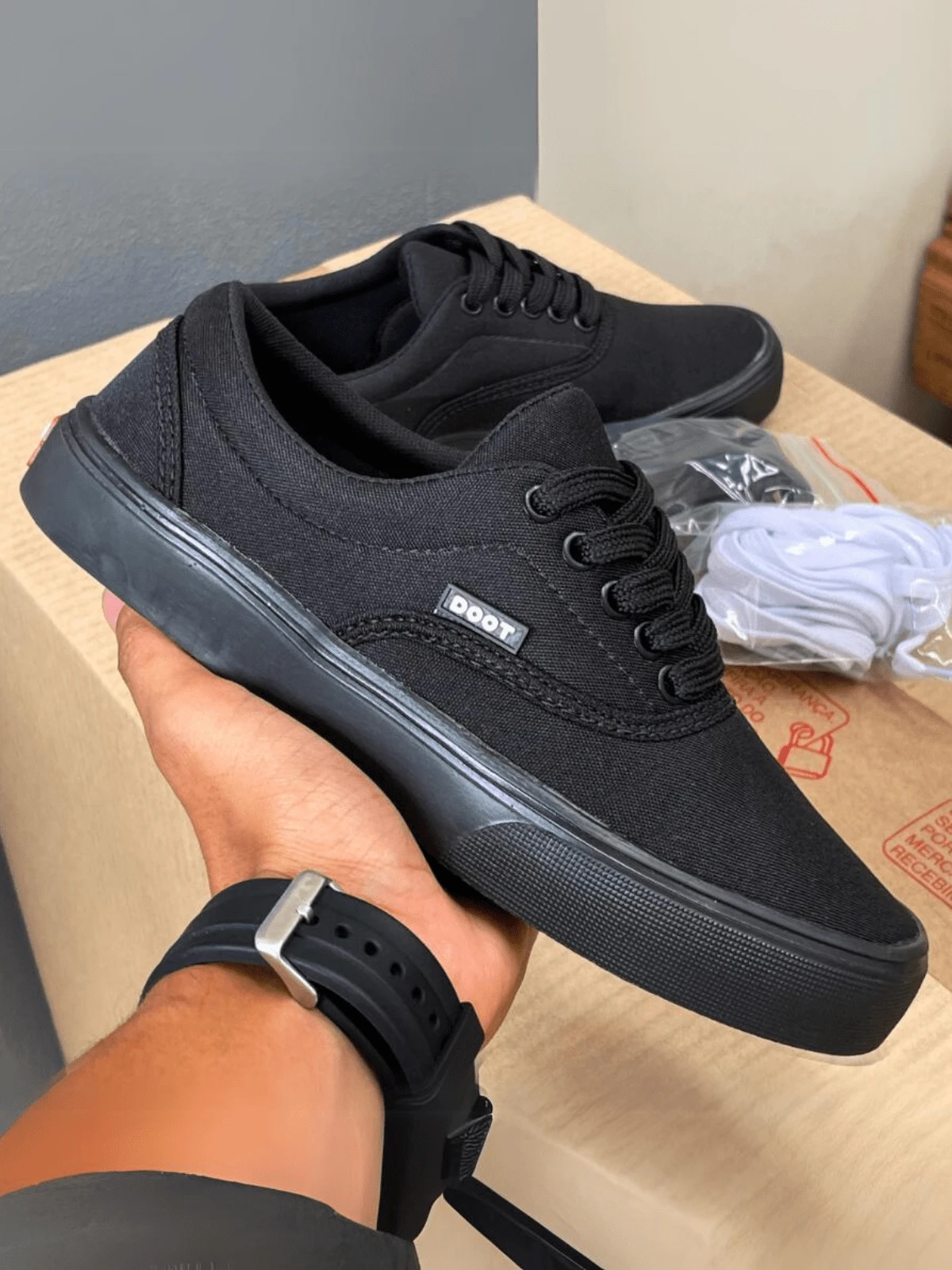 Authentic Men's Casual Sneakers With Flat Sole Skater - 黑色 - 查看 1