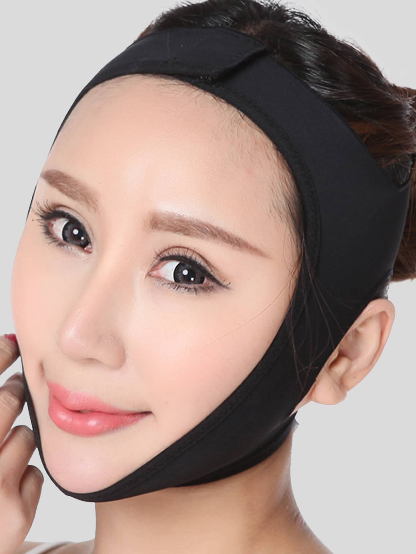 V-Shaped Mask Strap-Facial Bandage, Suitable For Home/Sleep/Exercise/Yoga Multi-Occasion Use. They Are Made Of Skin-Friendly Material, Light And Breathable.