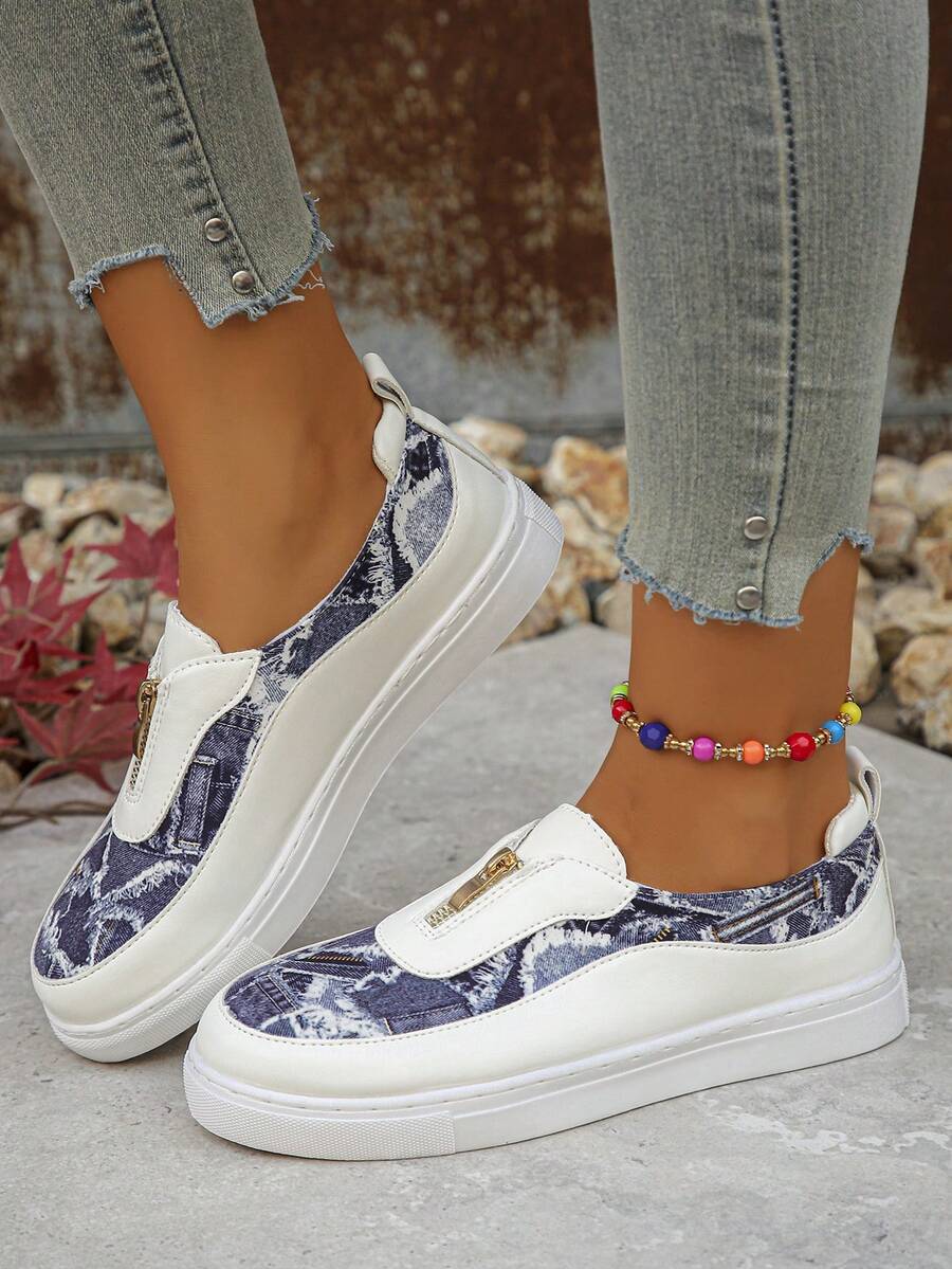 女士2024新款休闲舒适一脚蹬鞋旅行者鞋蓝白拼接牛仔效果复古系带拉链装饰轻便软底妈妈鞋低帮透气休闲运动鞋 - 白色 - 查看 1