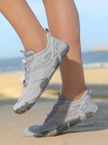 Men/Women Indoor Fitness Running Shoes, Soft Sole Driving, Beach Shoes, Fashion Sports Outdoor Shoes, Men Water Shoes, Aqua Shoes, Cross-Border Hot Selling Water Sports Shoes, Black/White