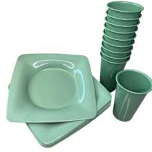 Kit 10 Pratos Quadrados De Plastico + 10 Copos 300ml Reutilizável - Lanche, Refeições