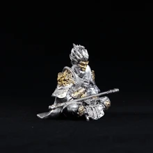 1 bộ Tượng Tôn Ngộ Không Vẽ Tay Kèm 1 Thanh Vòng Vàng/Jin Gu Bang – Đồ Trang Trí Bảng Điều Khiển Xe Hơi Lấy Cảm Hứng Từ Vua Khỉ | Tay Nghề Thủ Công Chi Tiết, Đồ Sưu Tầm Trưng Bày Xe Hơi & Nhà Cửa Độc Đáo | Đồ Trang Trí Thần Thoại Trung Hoa Thủ Công Cao Cấp - Bạc với vàng - Xem 8