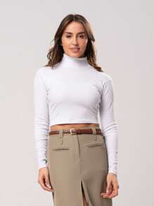 Duas Blusas Cropped Gola Alta e Manga Longa