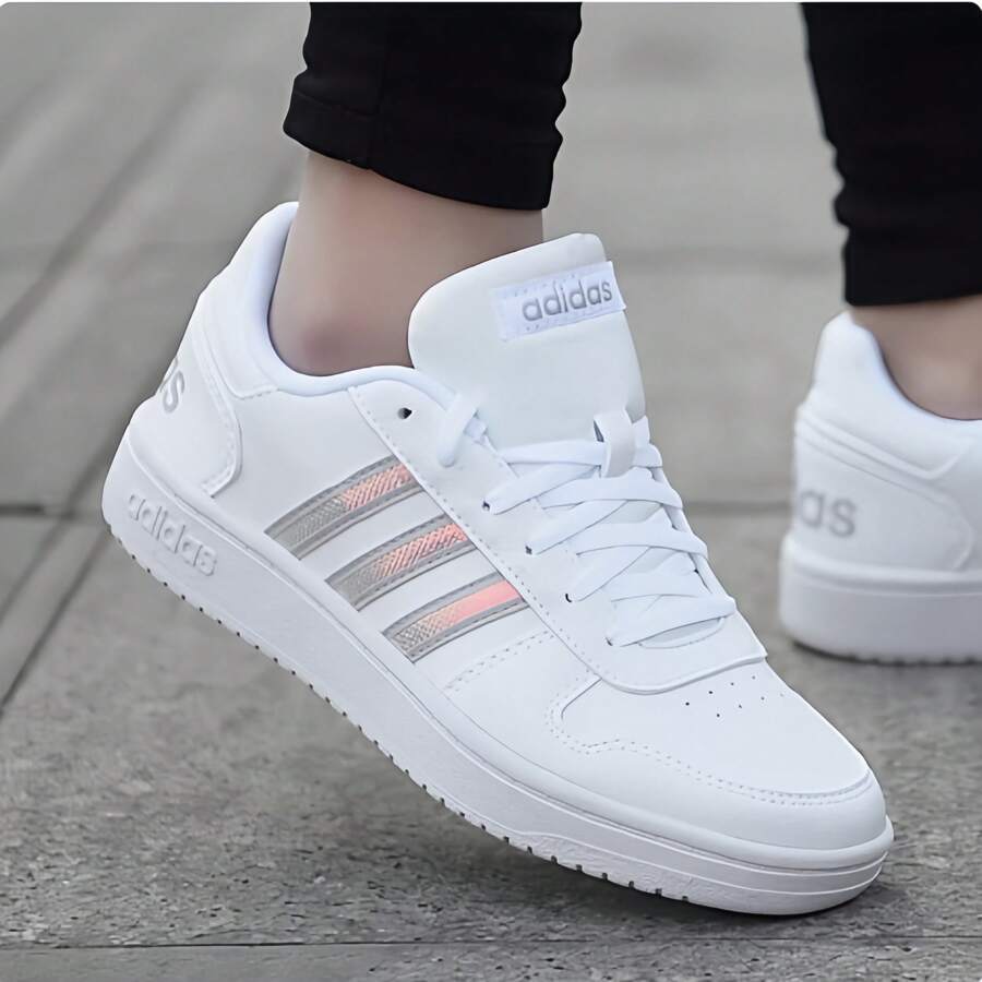 Adidas Zapatillas de deporte de suela plana de unicolor con parches, sencillas, informales, retro y de laser de corte bajo - Blanco - Ver 1