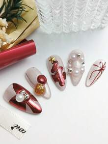 10 Pcs Christmas Style, Royal Sister Style, Gentle Style, Christmas Tree Decoration, Bow Pattern, Pearl Decoration, Star Pattern, Red, Pink, White, Medium-Length Almond-Shaped, Hand-Pressed False Nails Set, Suitable For Christmas Gatherings, Christmas Parties, Shopping, And Dating. This Manicure Set Includes 1 Jelly Glue And 1 Mini Nail File, As Well As A Set Of Exquisite Handmade False Nails