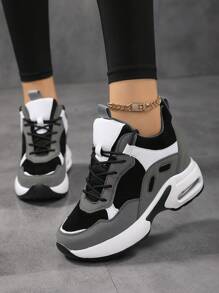 Women's Running Shoes, Comfortable Breathable Mesh Shock-Absorbing Multi-Purpose Inner Height Shoe