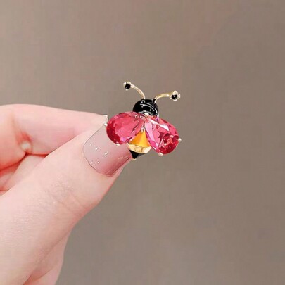 1pc Elegant Red Bee Pin, Zinc Alloy Casual Brooch For Women Everyday Wear, Spring/Summer/Autumn/Winter Halloween Dress Accessories Pin For Clothes Bag Charm Backpack For School