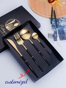 4 件个性化不锈钢餐具套装，质地细腻，可定制手柄，刻有名字或短语，防锈耐用，适合用餐或作为婚礼、周年纪念日、生日、节日的纪念礼物 - 独特的礼物 - 精裝禮盒 - 查看 1