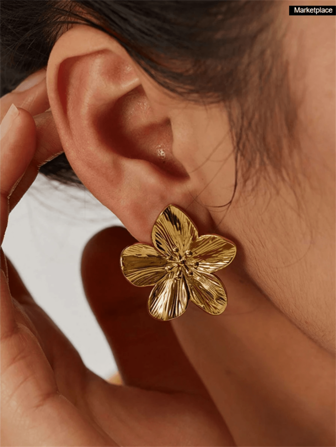 1pair Fashionable High-End Metallic Floral Stud Earrings, Gold Color, Elegant European Style Earrings For Women's Casual Wear