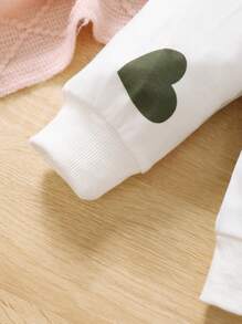 Young Girls Heart Graphic Print Sweatshirt & Solid Color Sweatpants Casual Set - Olive Green - View 4