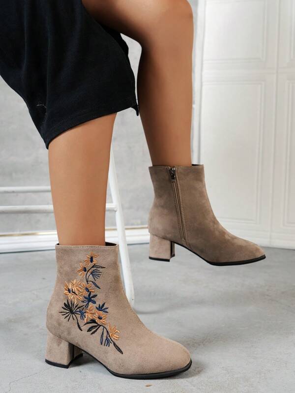 Women's Khaki Square Toe Chunky Heel Short Boots, Embroidered Patterns, Daily Fashion