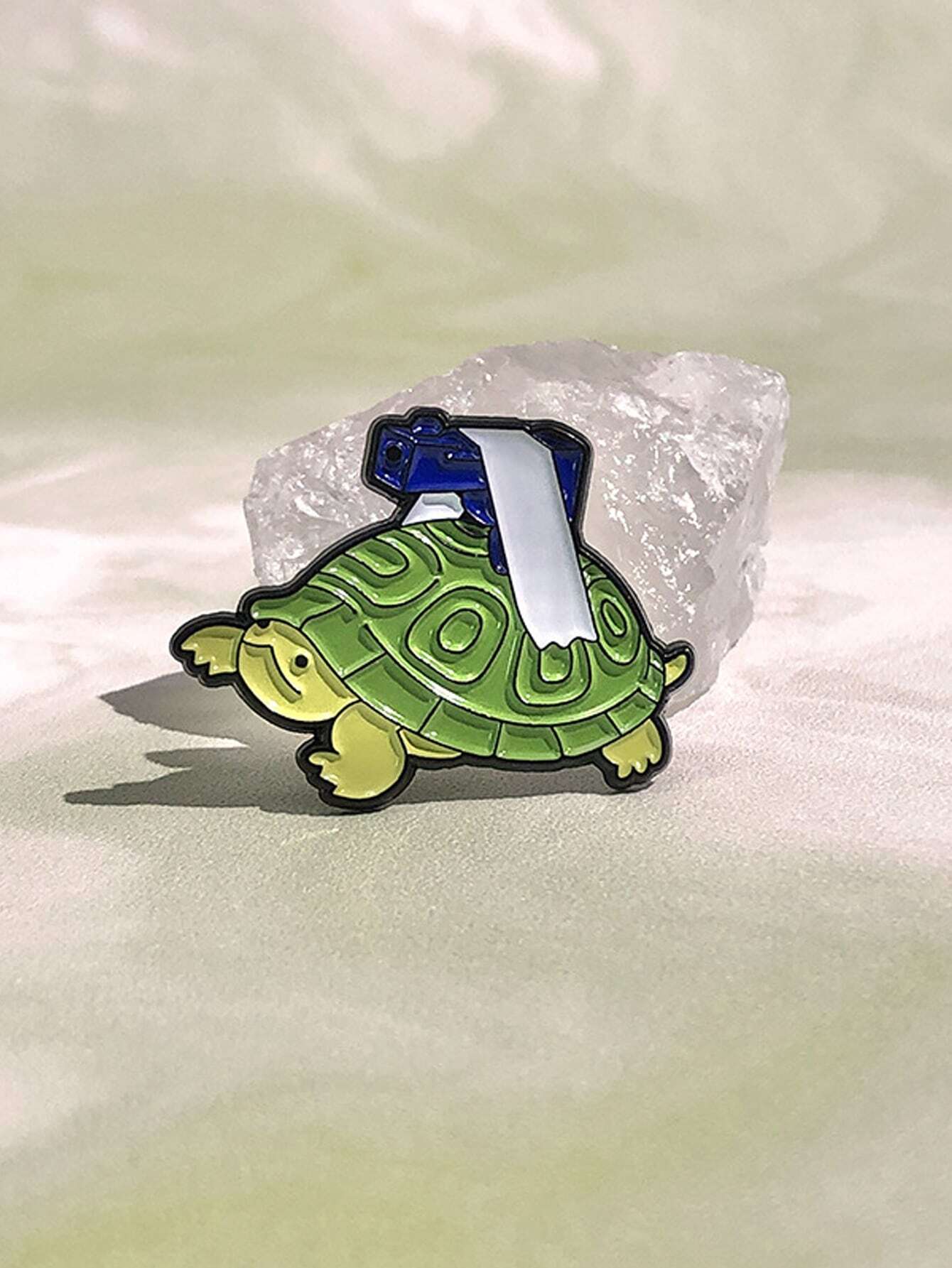 1pc Funny Turtle Enamel Pins Custom The Turtle With Gun Badges ,Cute