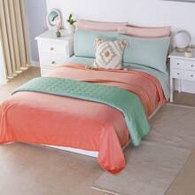 PACHICALIENTITO COVER. Concord Quilts - DEEP ROSE - View 1