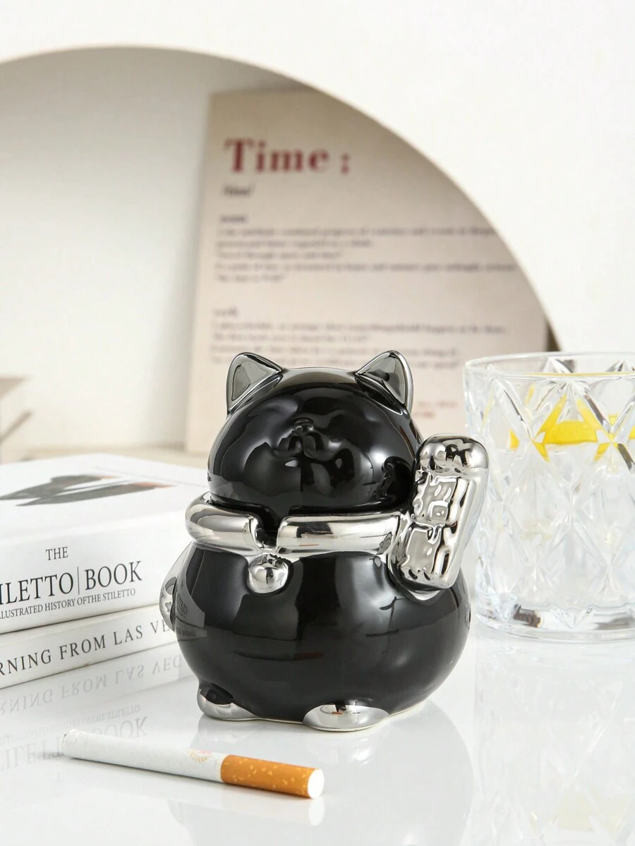 1pc Modern Ceramic Ashtray With Lid, Windproof And Ash-Proof, Suitable For Home/Office, Living Room Tabletop Decor, Birthday Gift, Personalized Gift, Christmas Gift, Gift For Women