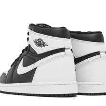 Nike Air Jordan 1 Retro High OG Black White Panda DZ5485-010 Men's Fashion Sneaker New - Black and White - View 4