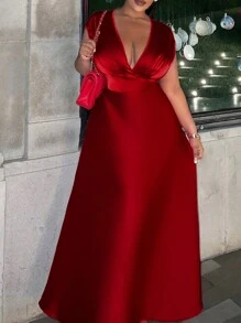 Plus Size Satin V-Neck Pleated Hem Dress, Orange, Glossy - Burgundy - View 4