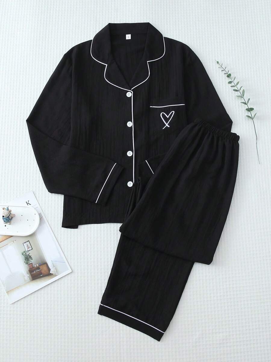 女士纯色撞色领口袋爱心刺绣长袖纽扣上衣和长裤睡衣家居服套装，2件套，适合居家穿着，秋季，两件套，秋冬服装 - 黑色 - 查看 1