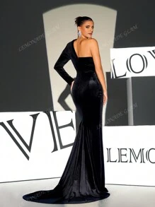 1pc Black One-Sleeve Velvet Floor-Length Evening Gown, Formal Prom Dress Dinner Party Dress, For Wedding Guest, Graduation