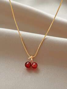 1 pièce Collier pendentif de cerise rouge haut de gamme pour femmes, simple et délicat, et élégant avec chaîne de clavicule