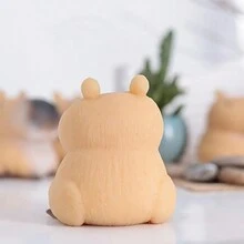 有趣的 Kapybara 挤压玩具 - 放松和淘气的动物，快速弹跳，耐用的橡胶，独特的动物挤压玩具，完美的派对礼物和节日礼物，非常适合复活节、万圣节、圣诞节、感恩节礼物，成人橡胶减压玩具 - 彩色 - 查看 9