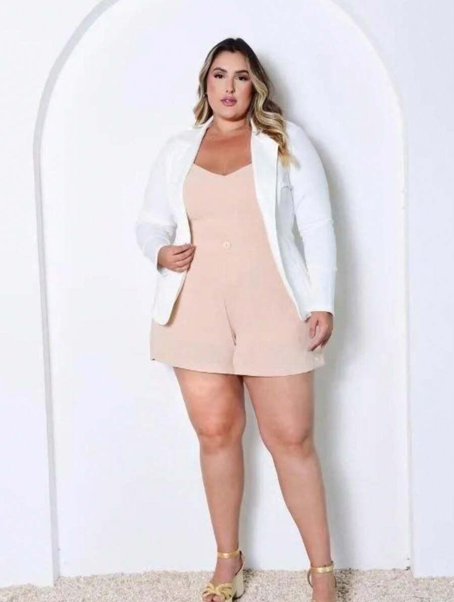 "Blaze Plus Size Long Sleeve - Elegance And Comfort In Style" "Blaze Plus Size Long Sleeve - Sophistication And Perfect Fit" "Blaze Plus Size Long Sleeve - Refined And Versatile Style For All Sizes" "Blaze Women's Long Sleeve Plus Size - Comfort And Style In Every Detail" "Blaze Long Sleeve Plus Size - The Ideal Choice For An Elegant And Comfortable Look" "Blaze Plus Size With Long Sleeve - Modernity And Sophistication For All Sizes" "Blaze Women's Long Sleeve Plus Size - Key Piece For A Sophisticated Look" "Blaze Plus Size Long Sleeve - Comfort And Refined Style In One Look" - 白色 - 查看 1