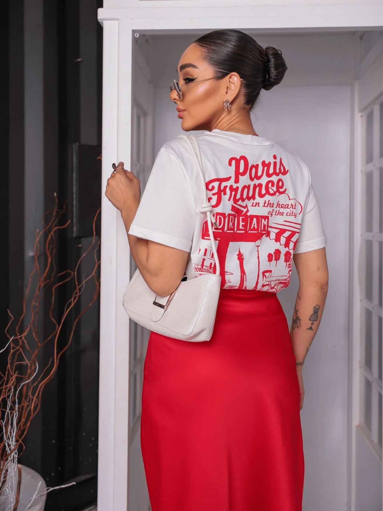 Satin Midi Skirt With Elastic - 紅色 - 查看 1