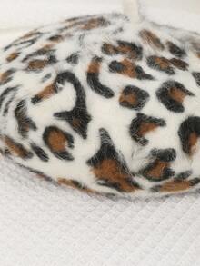 1 件女士双色豹纹人造毛皮贝雷帽，秋冬温暖复古风格，适合日常穿着、外出和摄影