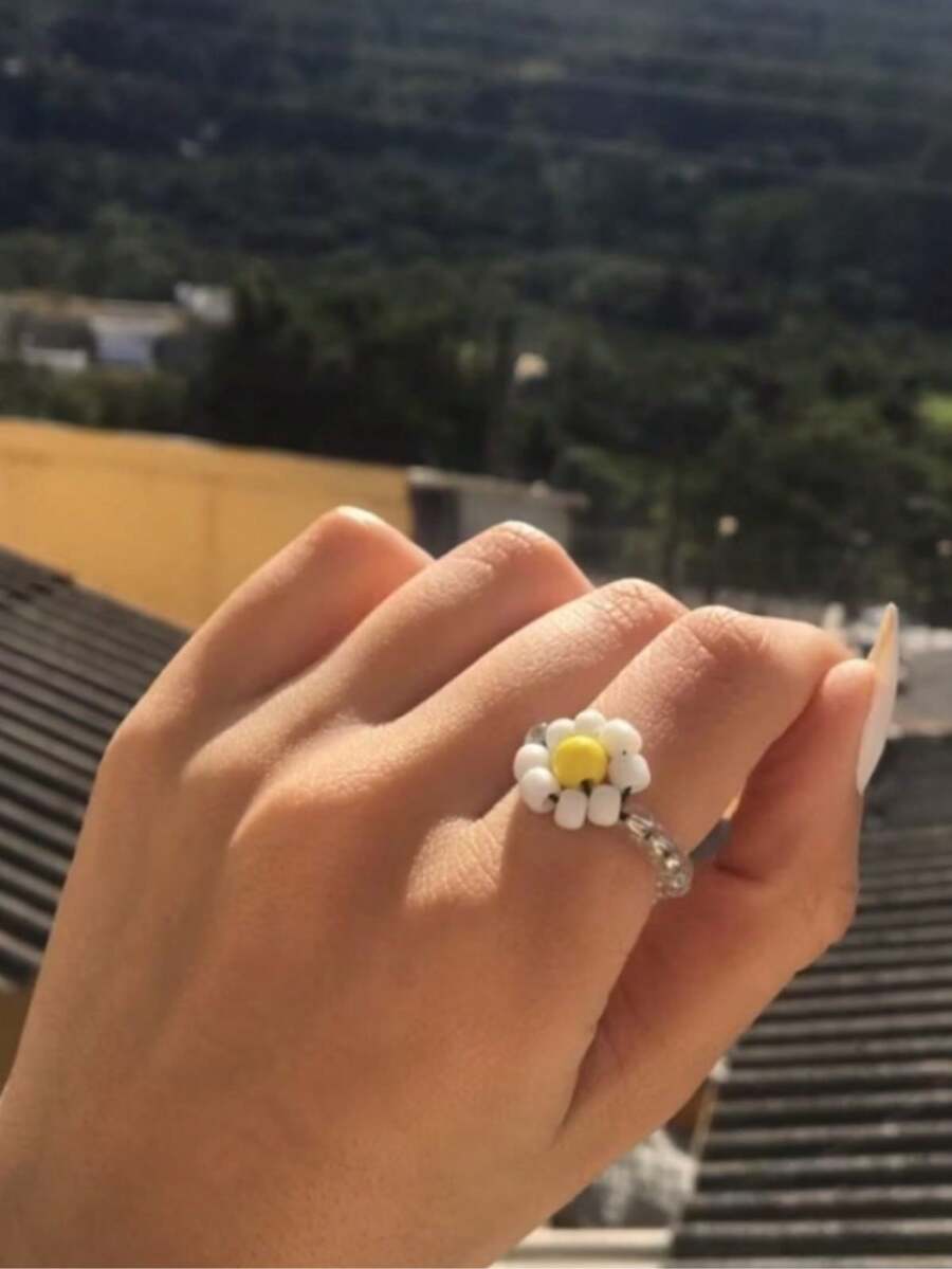 Daisy Bead Ring - 白色 - 查看 1