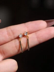 1 对 925 纯银黑色锆石长流苏吊坠耳环，优雅奢华的设计适合女性正式场合 - 金色 - 查看 3