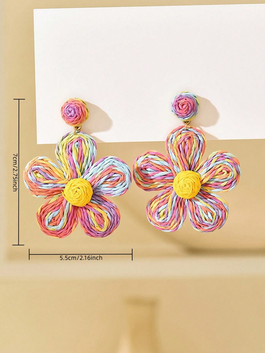 A Pair Of Chic Bohemian HandWoven Raffia Sunflower Earrings For