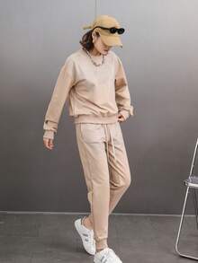 Okay Pants Set With Round Neck Sweatshirt And Pants Both With Rhinestones - 卡其色 - 查看 2