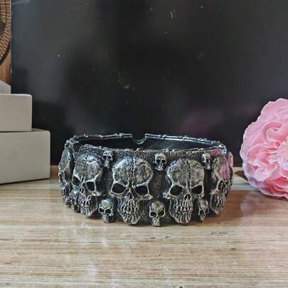 1pc Unique Circular Multi-Head Skull Ashtray, Resin Decorative Craft For Home, Bar Counter Decor Boy Valentine Heart Women's Valentine