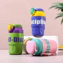 1 件时尚便携式保温水杯，不锈钢水杯，带定制文字，适合旅行、度假、户外、健身随行杯，多种颜色可选，送给家人和朋友的礼物 - 自由選擇 - 查看 4