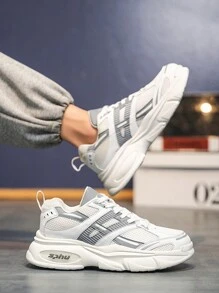 Giày trượt patin nam buộc dây mới bán chạy nhất năm 2024, Giày thể thao màu trắng nhiều màu, Giày thể thao thường ngày nhẹ, Giày thể thao đế thô chống trượt, Giày vá thời trang cho trẻ em/thanh thiếu niên - trắng - Xem 3