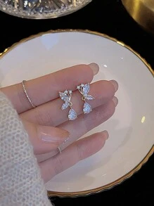 1 Cặp Hoa tai bướm hình giọt nước thời trang cao cấp cá nhân hóa dành cho phụ nữ Thích hợp cho phụ nữ đeo trong cuộc sống hàng ngày, du lịch chụp ảnh đường phố, tham dự tiệc, tiệc tùng, đám cưới và các dịp khác. Đây cũng là hoa tai cô dâu và phụ kiện cưới Halloween - vàng vàng - Xem 6