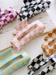 Women's Elegant Black And White Check Hair Claw Retro Rectangular Acrylic Hair Clip Girls Colored Checkerboard Mesh Hair Accessories Hair Claw Hair Clip - Multicolor - View 2