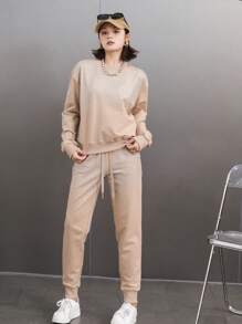 Okay Pants Set With Round Neck Sweatshirt And Pants Both With Rhinestones - 卡其色 - 查看 1