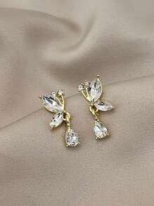 1 Cặp Hoa tai bướm hình giọt nước thời trang cao cấp cá nhân hóa dành cho phụ nữ Thích hợp cho phụ nữ đeo trong cuộc sống hàng ngày, du lịch chụp ảnh đường phố, tham dự tiệc, tiệc tùng, đám cưới và các dịp khác. Đây cũng là hoa tai cô dâu và phụ kiện cưới Halloween - vàng vàng - Xem 8